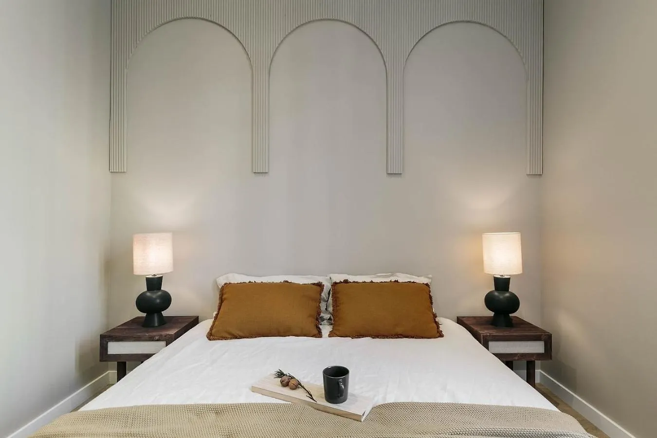 Lägenhet Pontone - 2 Bedrooms And Balcony In Eixample Dreta Barcelona