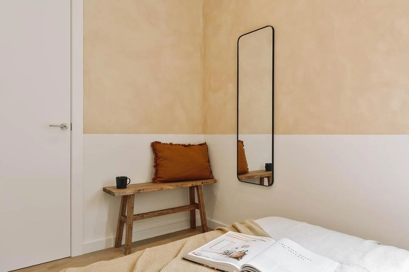Pontone - 2 Bedrooms And Balcony In Eixample Dreta Barcelone Appartement