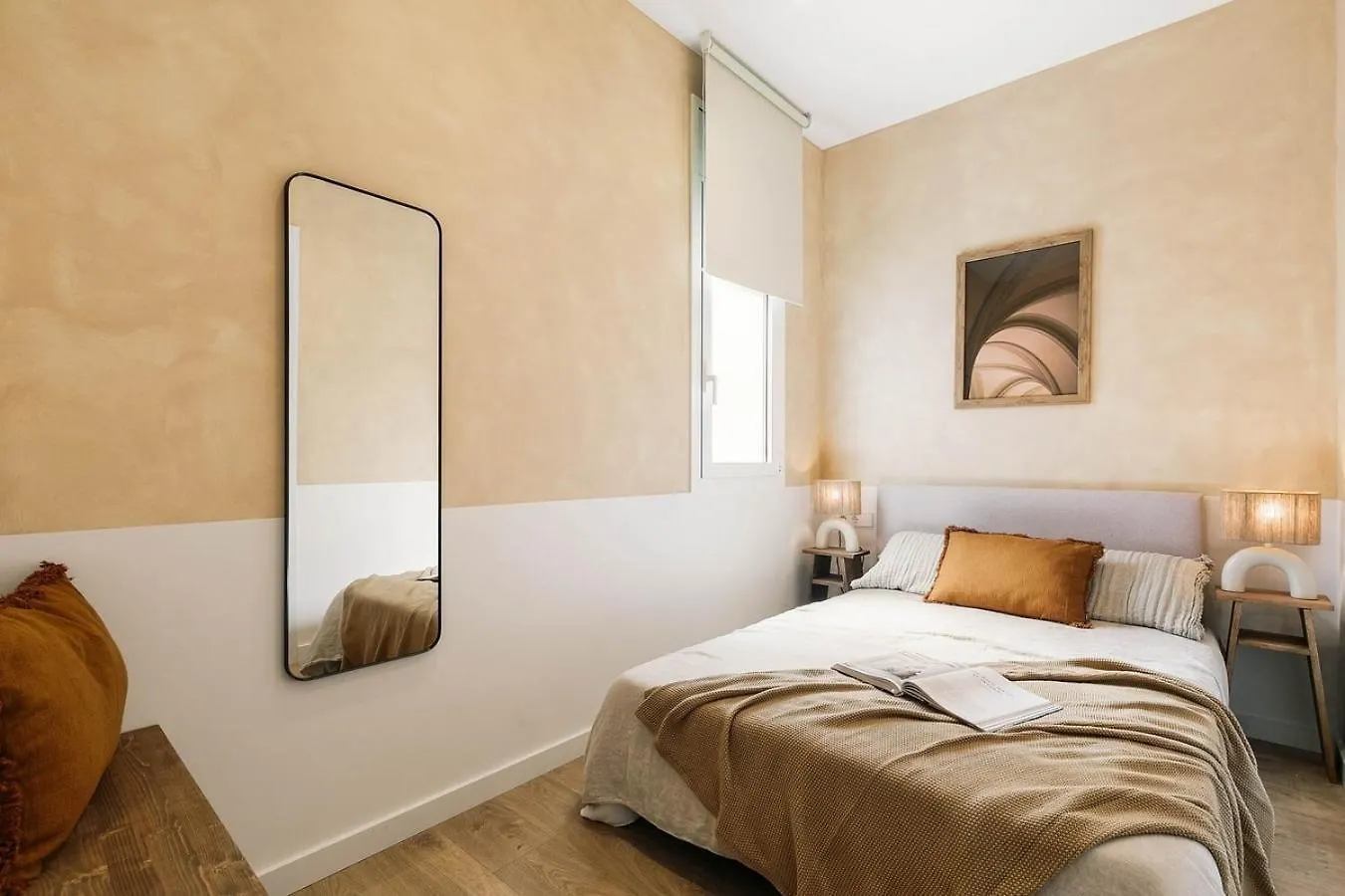 Pontone - 2 Bedrooms And Balcony In Eixample Dreta Barcelone